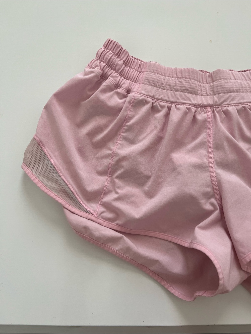 lululemon athletica light Pink hotty hot - Picture 2 of 6